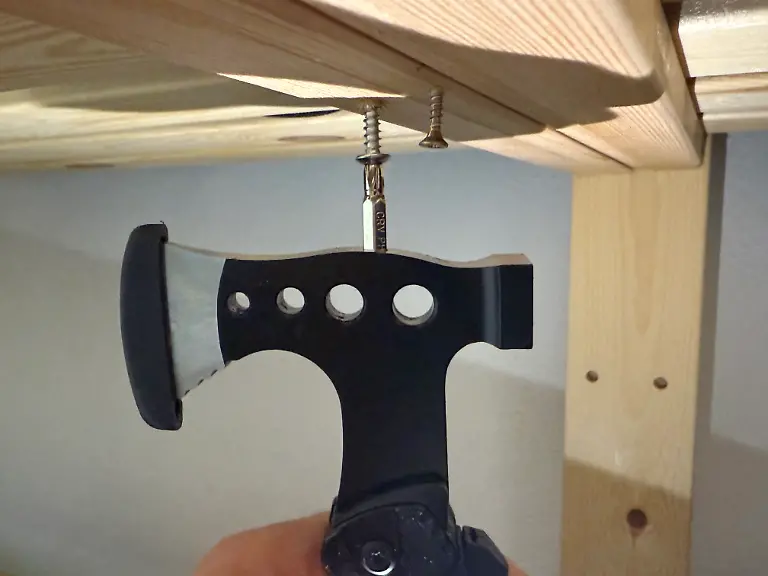 epi_1010688173_RTL_IN KOELN_FNG29235-1_Affiliate, Multitool